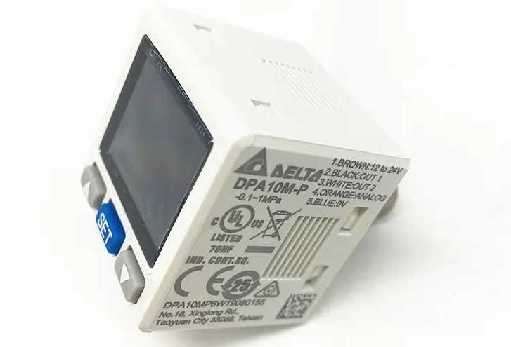 為什么大家都選臺(tái)達(dá)？因?yàn)閴毫Ω兄罢妗钡轿唬?> </div>
          <div   id=