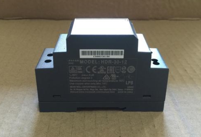 明緯控制箱/配線箱：優(yōu)化布線，提升效率